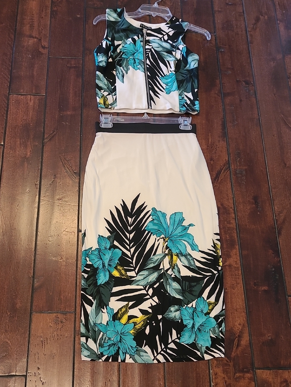 VENUS Tropical Teal Floral Zip Front 2-Piece Set Size S